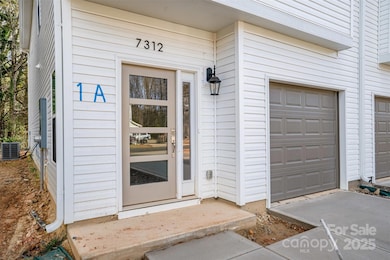 7312 Boswell Rd, Charlotte, NC 28215 - photo 3