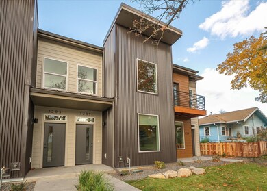 3205 E 30th Ave unit 3205 E 30TH Unit B, Spokane, WA 99223 - photo 2