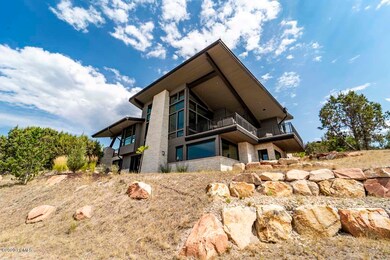34_Exterior_high_3548406