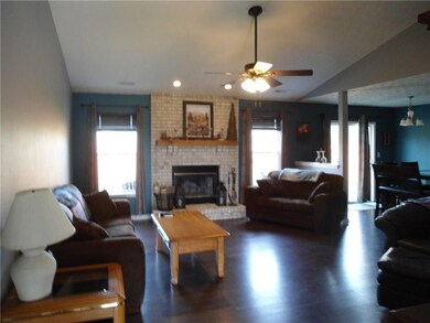 3600 Goodall Ct, West Lafayette, IN 47906 - photo 5