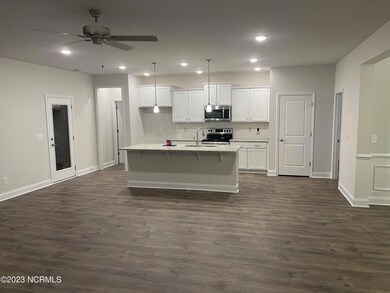 38A9705F-5D9B-47EF-BF26-3F940900D4FF