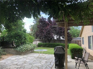 6454 E Mono St, Fresno, CA 93727 - photo 2