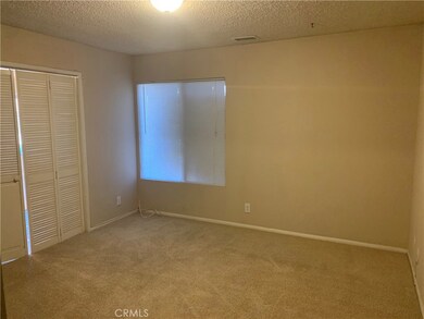 12566 Elmcroft Ln, Victorville, CA 92395 - photo 7