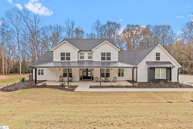 1502A Groce Meadow Rd, Taylors, SC 29687 - photo 3