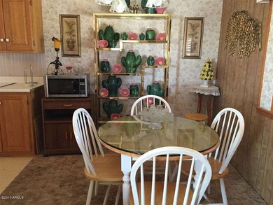 Breakfast Room.JPG