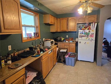 104 Forrest St, Petrolia, PA 16050 - photo 6