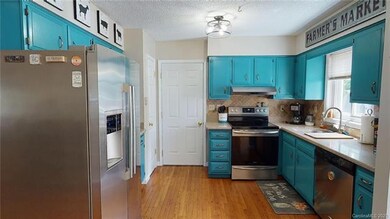 4 Apple Blossom Ln, Hendersonville, NC 28792 - photo 5