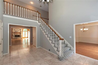 8472 Maplewood Ln, Lenexa, KS 66215 - photo 6