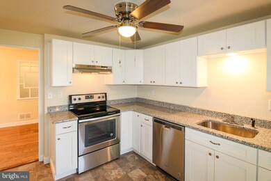 621 Walton St, Lemoyne, PA 17043 - photo 6