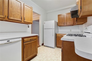 5406 Saint Charles Ave unit B, New Orleans, LA 70115 - photo 2