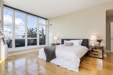 Crystal Point unit 4005, Jersey City, NJ 07302 - photo 6