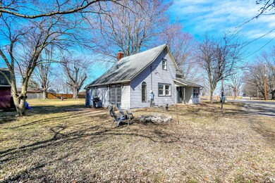 7023 E Greensburg Rd, Franklin, IN 46131 - photo 2