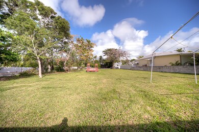 Staples Ave Listings-5