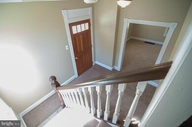 452 Knoxville Rd, Knoxville, MD 21758 - photo 5