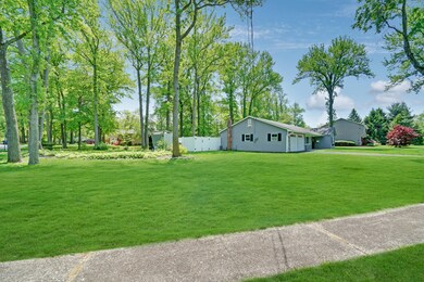 6 Tanglewood Rd, Middletown, NJ 07748 - photo 4