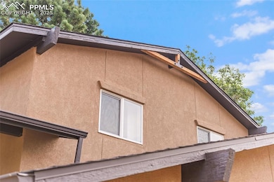 5113 Hackamore Dr N, Colorado Springs, CO 80918 - photo 4