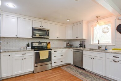 19 Lloyd Ave, Wrentham, MA 02093 - photo 4