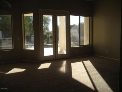 LIVING/DININGROOM 2