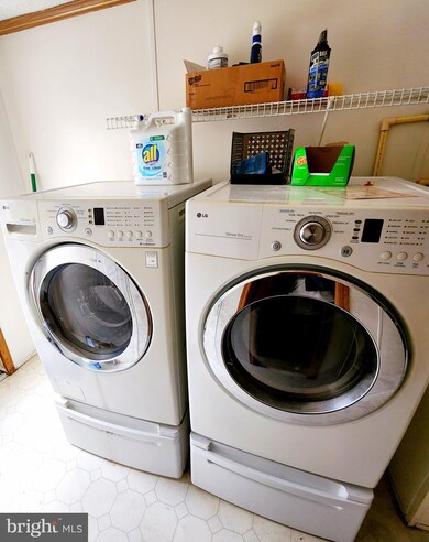 4751 Flanders Ln unit TRAILER L, Harwood, MD 20776 - photo 3