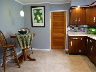 684 Ferry St, Wabash, IN 46992 - photo 5