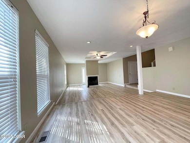 913 Briarview Dr, Carl Junction, MO 64834 - photo 2