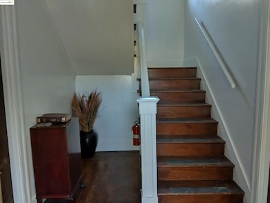 1864 11th Ave, Oakland, CA 94606 - photo 6