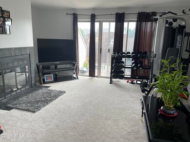 21 Highland Rd unit 21, Stamford, CT 06902 - photo 2
