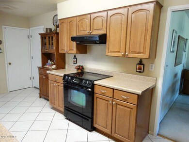 9610 N 110th Ave (28)