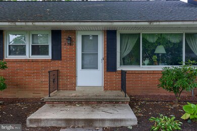 234 Park Ave, Mount Joy, PA 17552 - photo 3