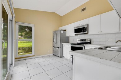 1718 Shoreside Cir, Wellington, FL 33414 - photo 7