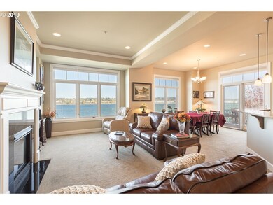 Living Room/Dining Room