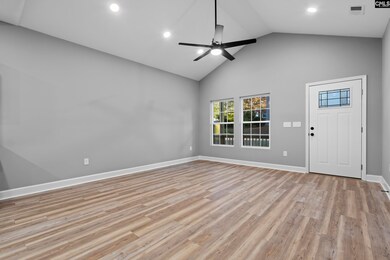 9517 Commonwealth Blvd, Columbia, SC 29209 - photo 6