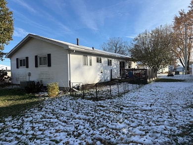 2201 Des Moines St, Webster City, IA 50595 - photo 3