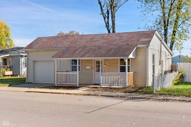 203 N Clay St, Edinburgh, IN 46124 - photo 2