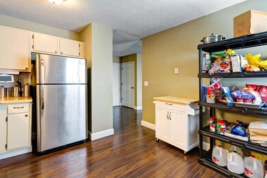 7612 Pickett Ln unit 9, Columbus, OH 43235 - photo 5