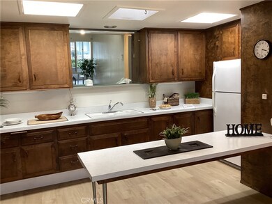 13490 Wentworth Ln unit M5 123 J, Seal Beach, CA 90740 - photo 6