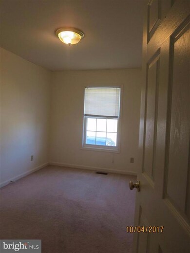 17 Crestview Dr, Front Royal, VA 22630 - photo 7