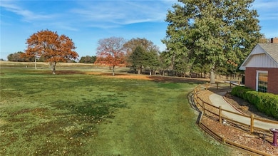 1104 E Park Rd, Garnett, KS 66032 - photo 6