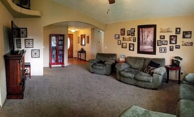 1335 Circlewood Dr, Central Point, OR 97502 - photo 6