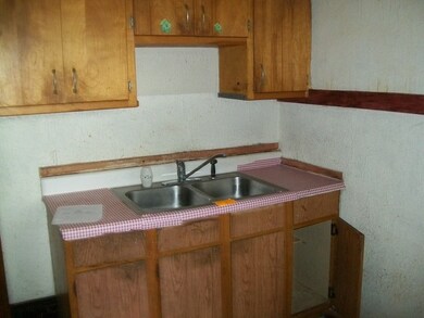 314 Wisconsin Ave, Waukegan, IL 60085 - photo 4