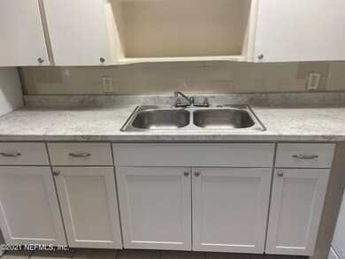 1124 Woodruff Ave unit 3, Jacksonville, FL 32205 - photo 4
