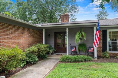 111 Burlington Ave, Greer, SC 29650 - photo 2