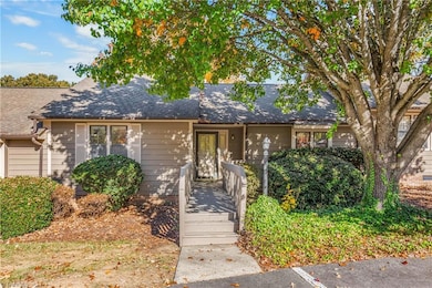 1223 Watermark Ct, High Point, NC 27265 - photo 2