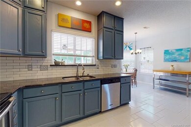 8600 Fox Tail Ln, Huntersville, NC 28078 - photo 4