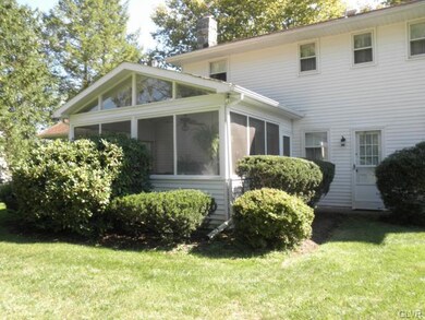 161 Blenheim Dr, Easton, PA 18045 - photo 6