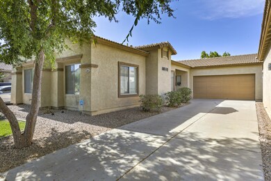 2052 N Holguin Way-3