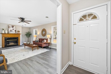 202 Meadow Ave, Colonial Beach, VA 22443 - photo 7