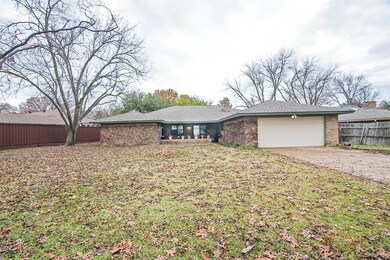 Large yard with no fence