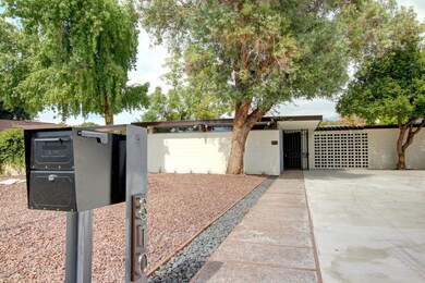 SPECIALTY MAILBOX