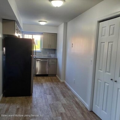 16A Franklin Ln unit 1A, Staten Island, NY 10306 - photo 5